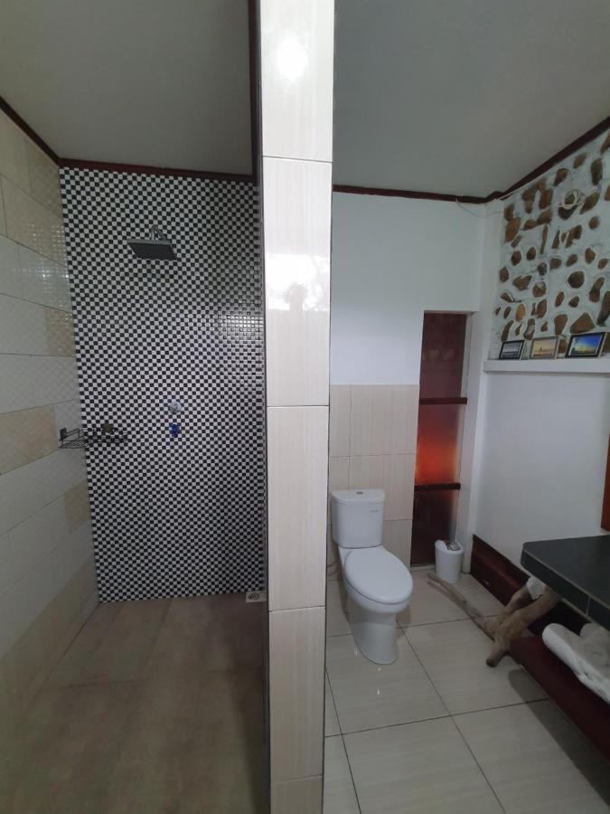 Amban Beach House Manokwari Kültér fotó
